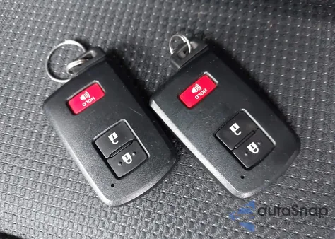 2018 Toyota Rav4 Xle from USA, damaged, VIN JTMRFREV3JJ223062